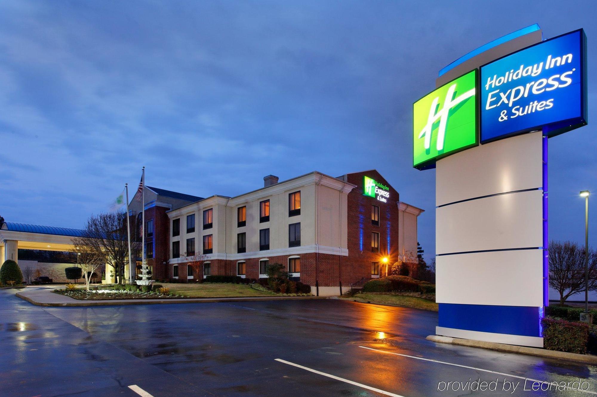 Holiday Inn Express North Tyler Bagian luar foto